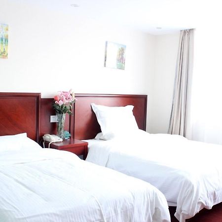 Greentree Inn Suzhou Railway Station North Square Haobainian Wedding Dress City Express Hotel Exterior foto