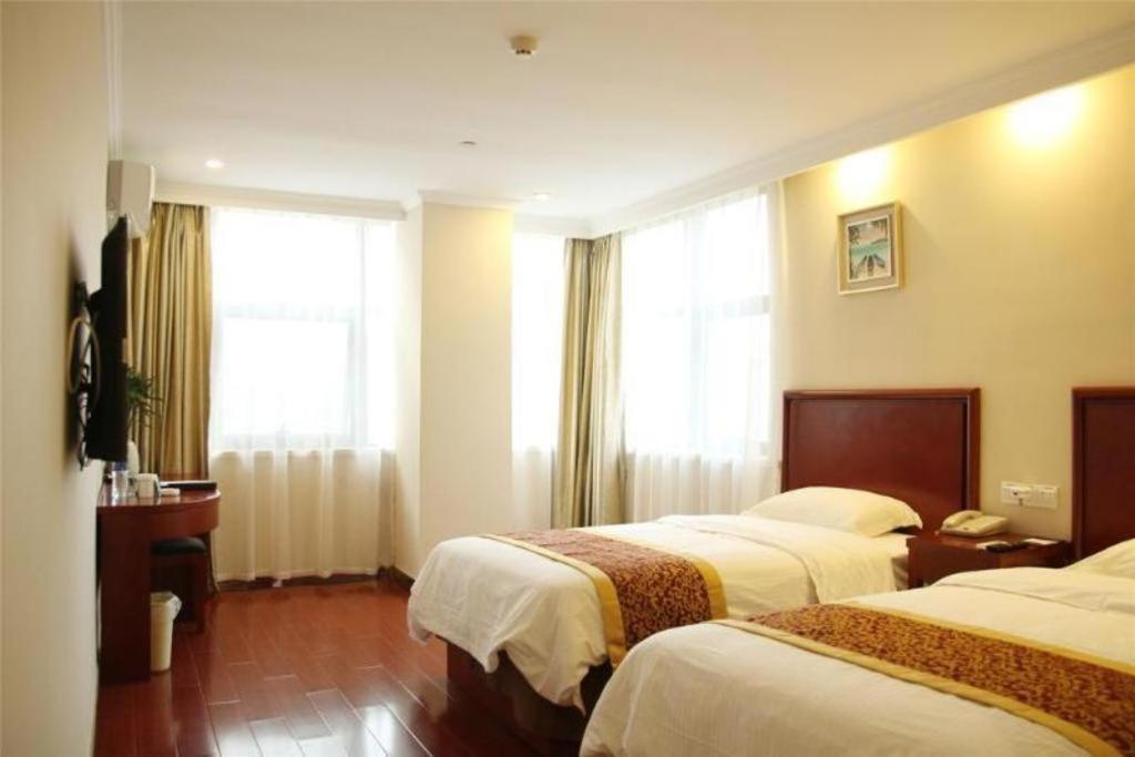 Greentree Inn Suzhou Railway Station North Square Haobainian Wedding Dress City Express Hotel Exterior foto
