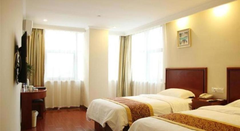 Greentree Inn Suzhou Railway Station North Square Haobainian Wedding Dress City Express Hotel Exterior foto
