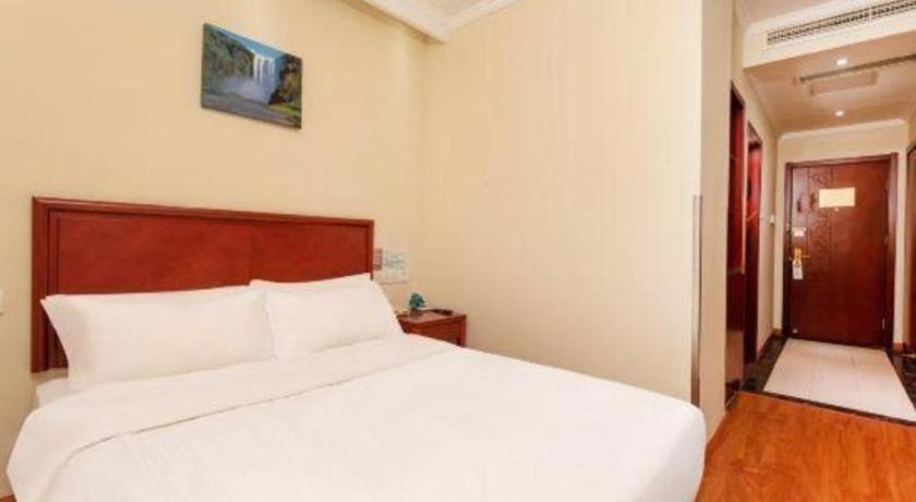 Greentree Inn Suzhou Railway Station North Square Haobainian Wedding Dress City Express Hotel Exterior foto