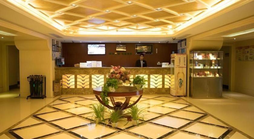 Greentree Inn Suzhou Railway Station North Square Haobainian Wedding Dress City Express Hotel Exterior foto